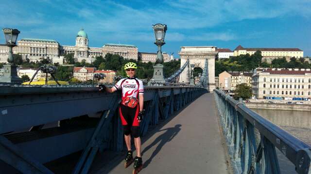 Budapest 24skate #12, click for report